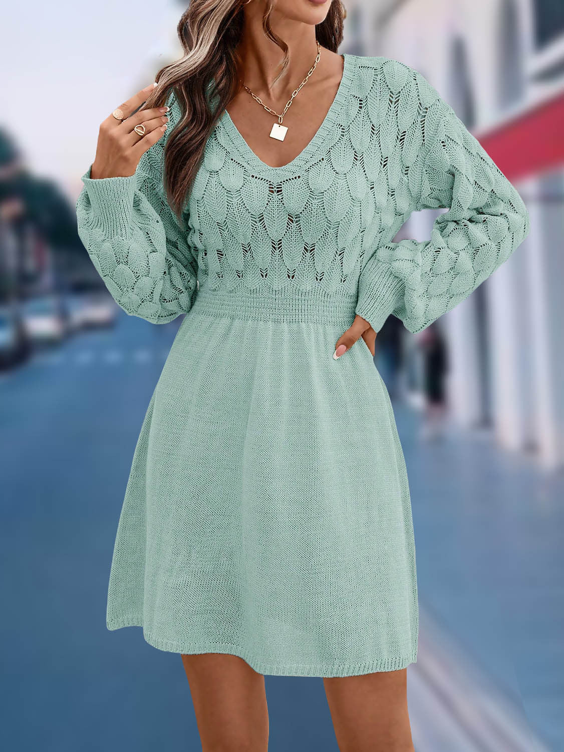 Cross-border dress scale pattern three-dimensional crochet 2025 new European and American V-neck beach skirt A-line skirt long sleeve dress