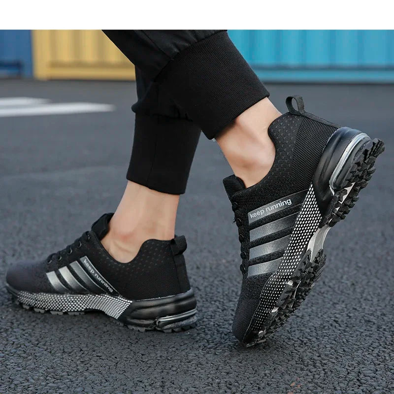 Sneakers New men's and women's flying mesh surface spring summer breathable casual sports shoes flat vulcanized couple running big size48