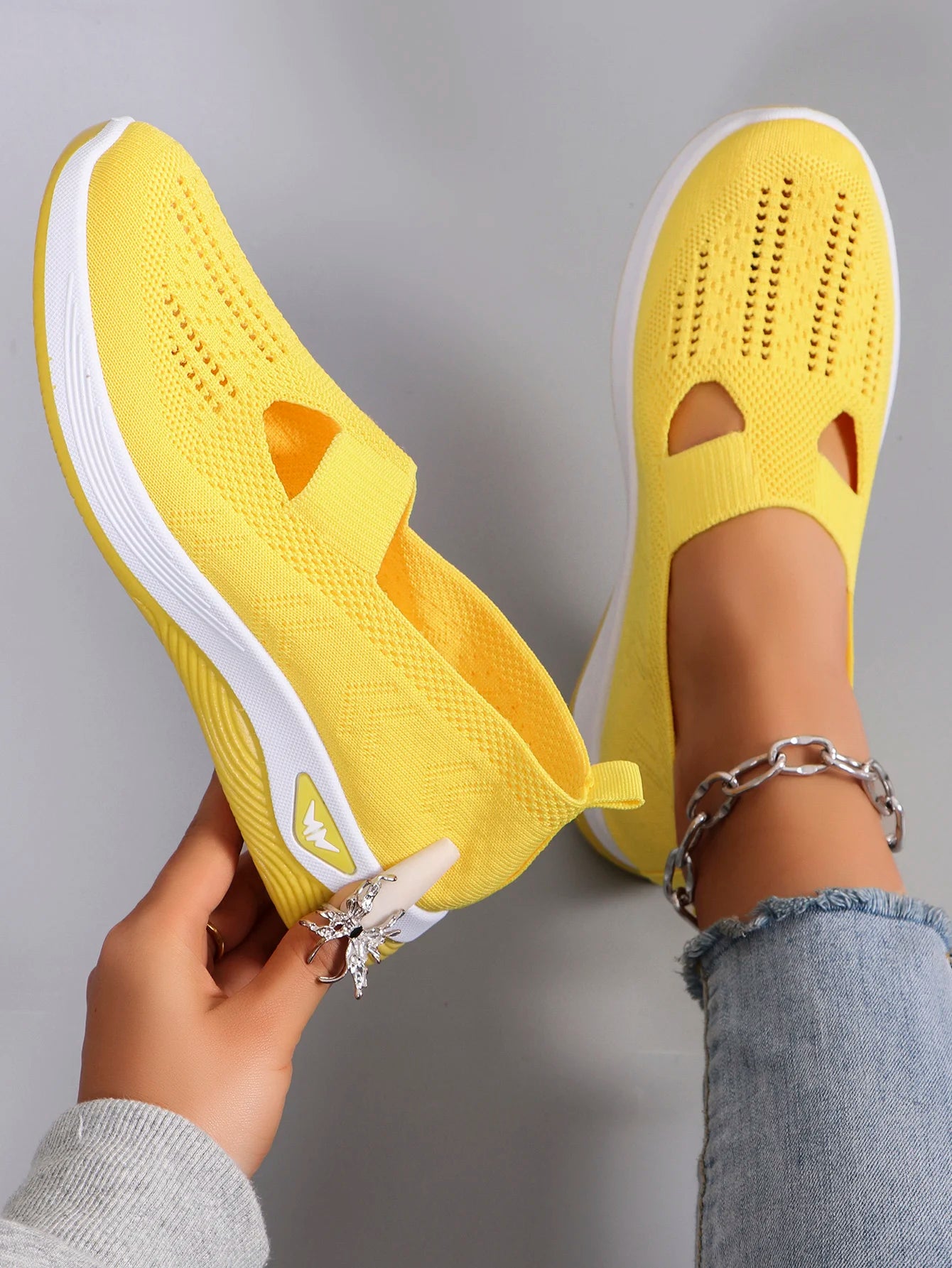 Women Sneakers  sports shoes, fashionable, breathable, lightweight, non-slip, wear-resistant, casual sports shoes, flat shoes