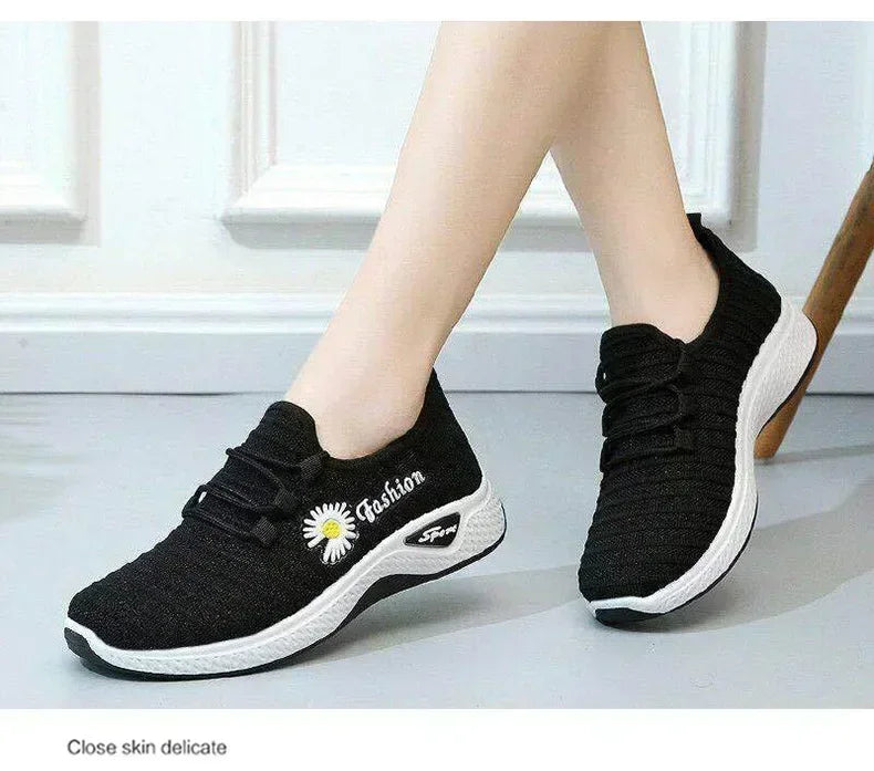 Women Sneakers  light running shoes, net shoes, comfortable soft soled sneakers, women's breathable casual single shoes