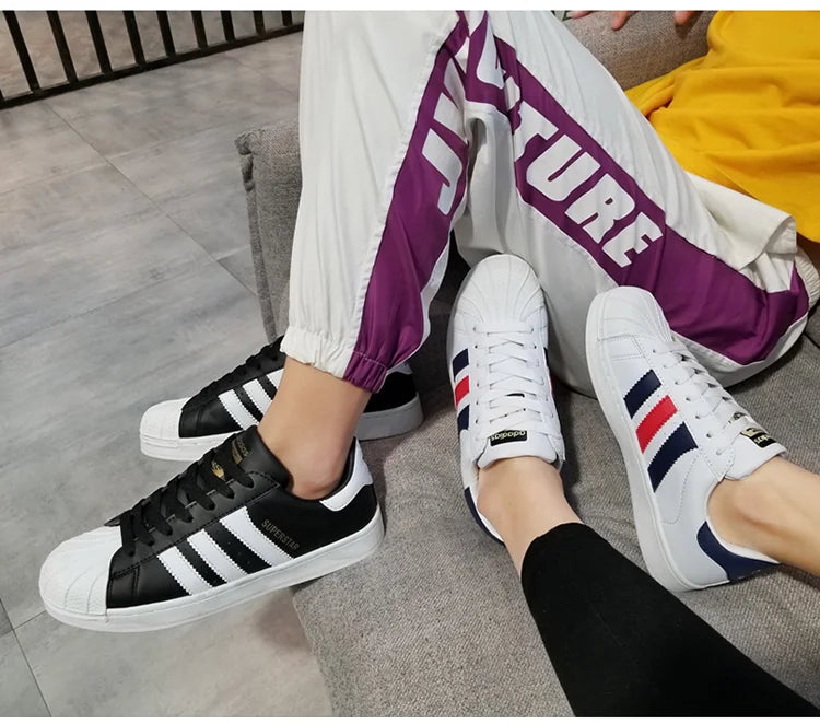 Women Sneakers Versatile Comfy Casual Light Walking Shoes New Hot Selling Men Women Student Little White Shoes
