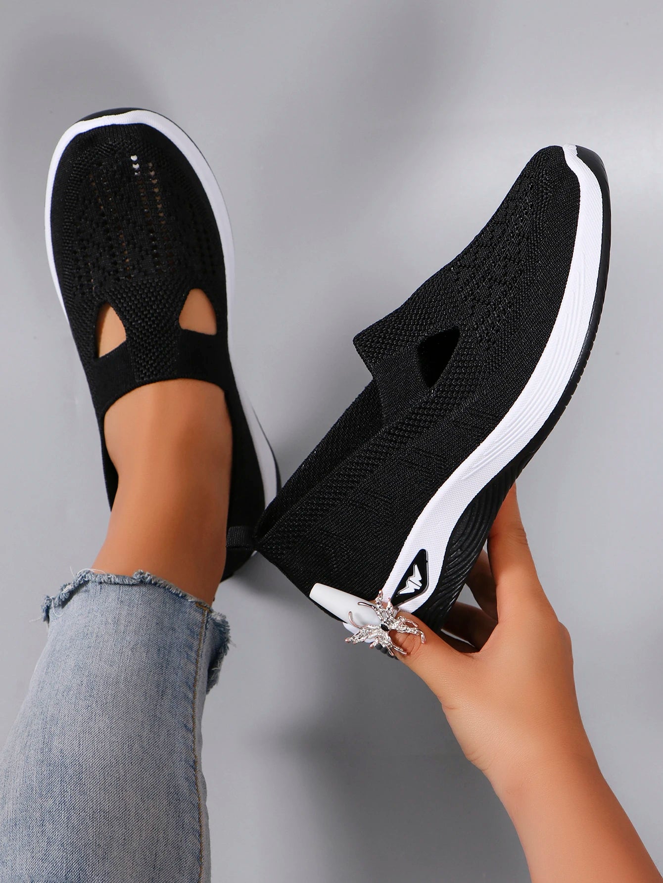 Women Sneakers  sports shoes, fashionable, breathable, lightweight, non-slip, wear-resistant, casual sports shoes, flat shoes