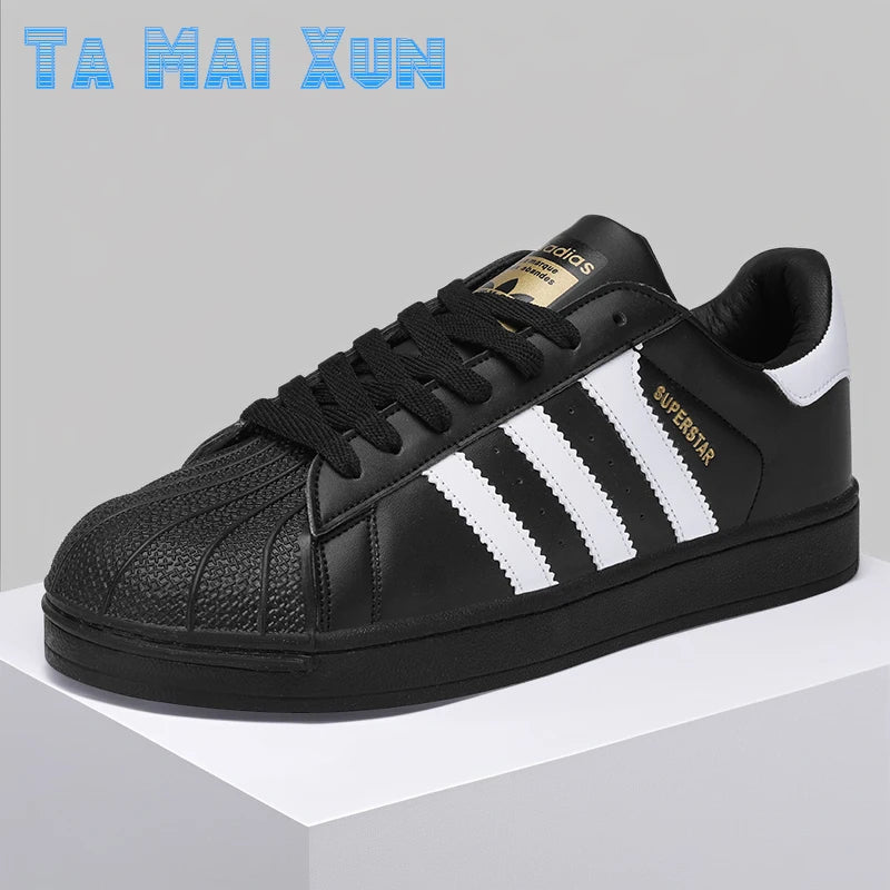 Women Sneakers Versatile Comfy Casual Light Walking Shoes New Hot Selling Men Women Student Little White Shoes