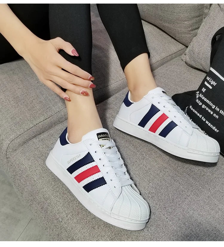 Women Sneakers Versatile Comfy Casual Light Walking Shoes New Hot Selling Men Women Student Little White Shoes