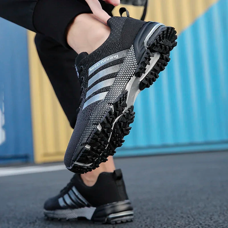 Sneakers New men's and women's flying mesh surface spring summer breathable casual sports shoes flat vulcanized couple running big size48