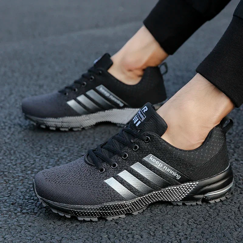 Sneakers New men's and women's flying mesh surface spring summer breathable casual sports shoes flat vulcanized couple running big size48