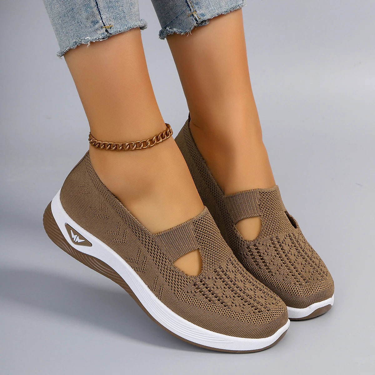 Women Sneakers  sports shoes, fashionable, breathable, lightweight, non-slip, wear-resistant, casual sports shoes, flat shoes