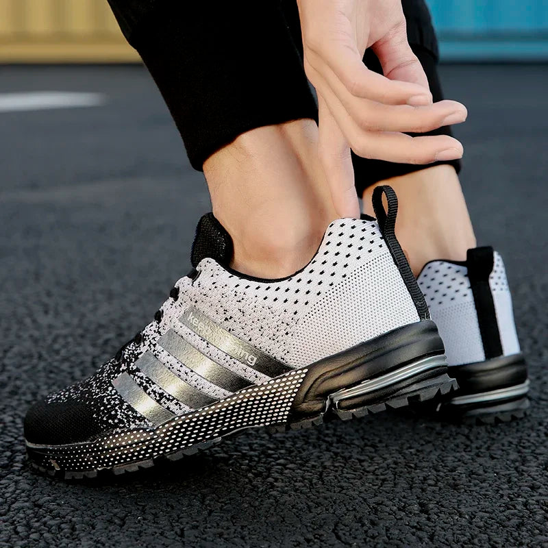 Sneakers New men's and women's flying mesh surface spring summer breathable casual sports shoes flat vulcanized couple running big size48