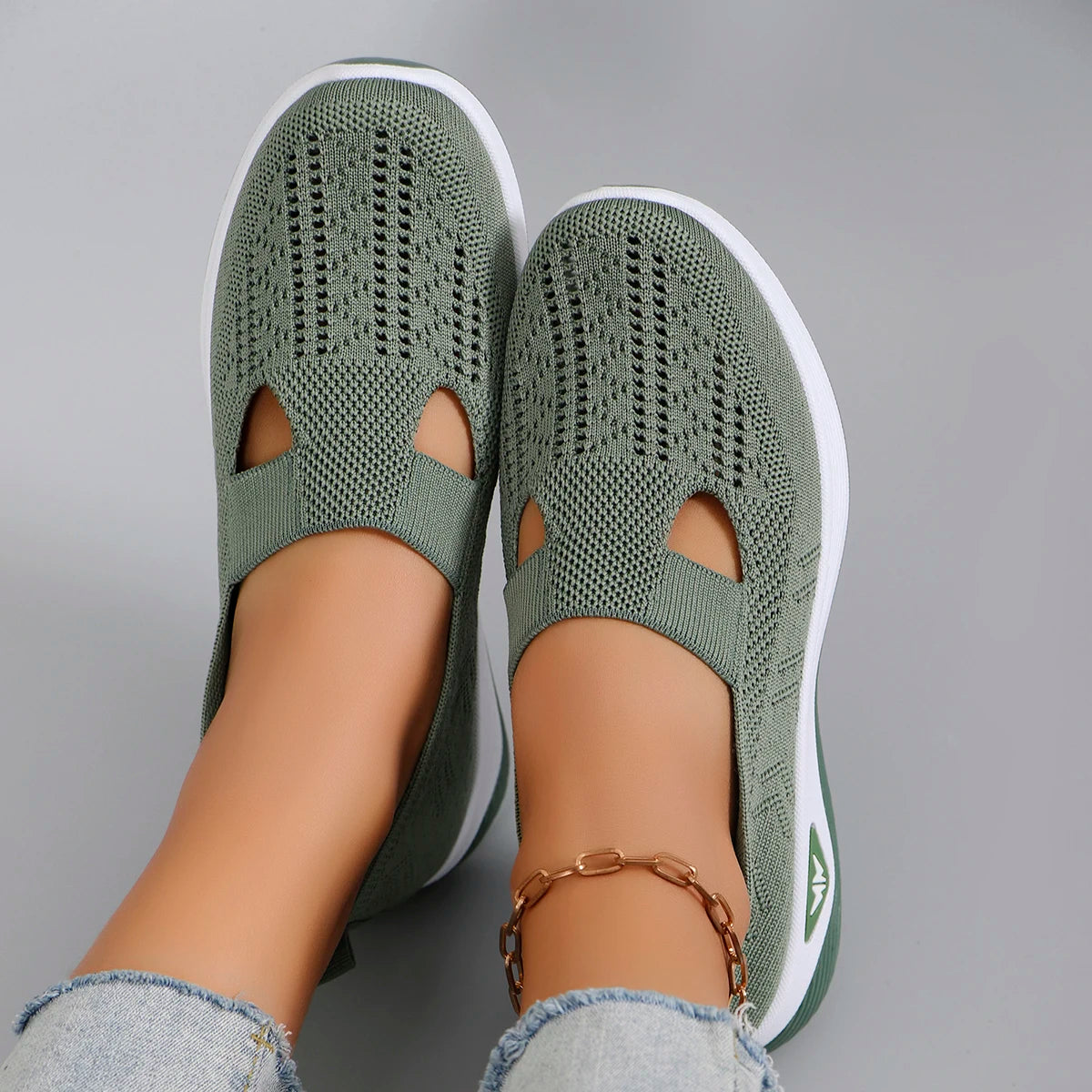 Women Sneakers  sports shoes, fashionable, breathable, lightweight, non-slip, wear-resistant, casual sports shoes, flat shoes