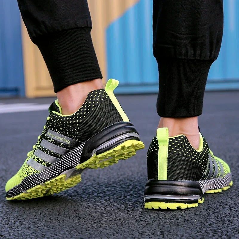 Sneakers New men's and women's flying mesh surface spring summer breathable casual sports shoes flat vulcanized couple running big size48