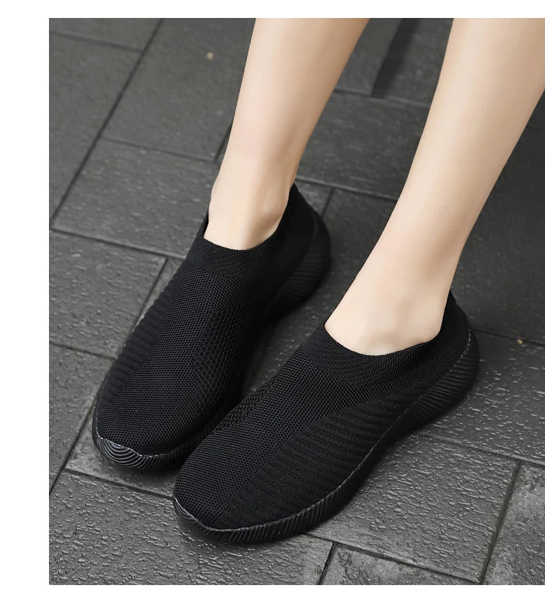 Women Sneakers  Soft Sneakers Lightweight And Comfortable Women Slip On Lazy Loafers Walking Shoes For Women Size 36-42