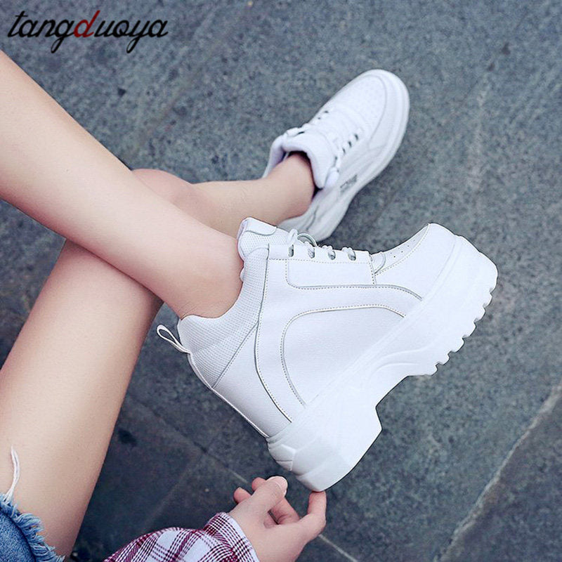 Renowears Classic Sneakers