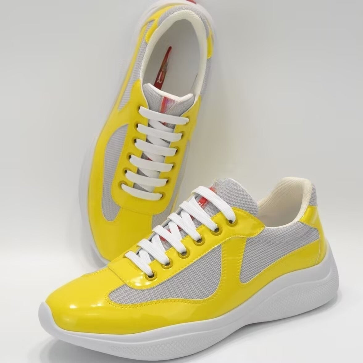 Renowears Classic Sneakers