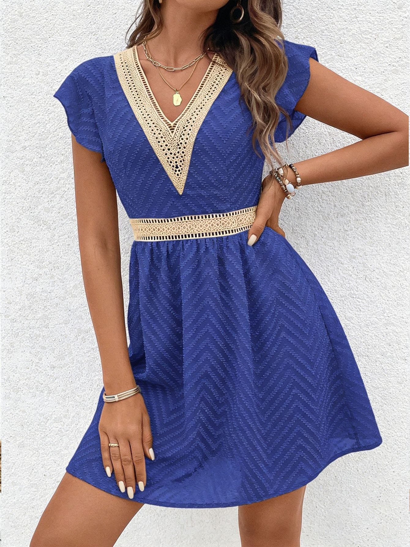 Cross-border summer new European and American style V-neck waist A-line dress women's short sleeve jacquard slimming temperament short skirt wholesale