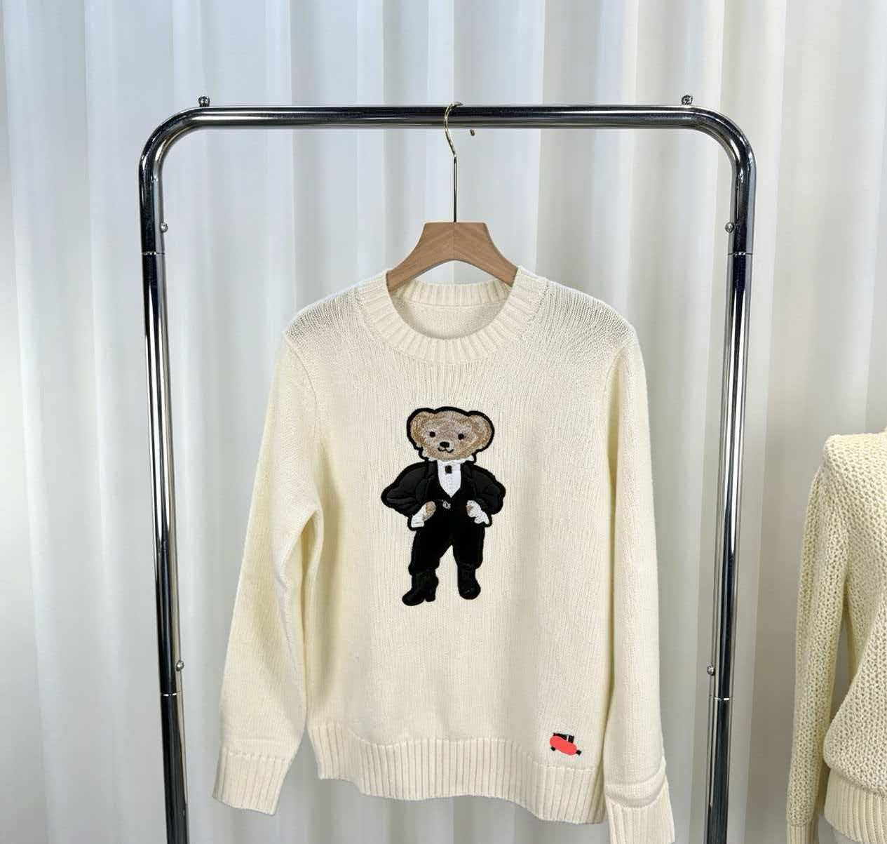 Renowear UrbanEase Sweater