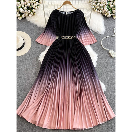 Light mature style celebrity temperament, cropped sleeves, round neck, cinched waist, thin A-line swing, gradient print, pleated dress