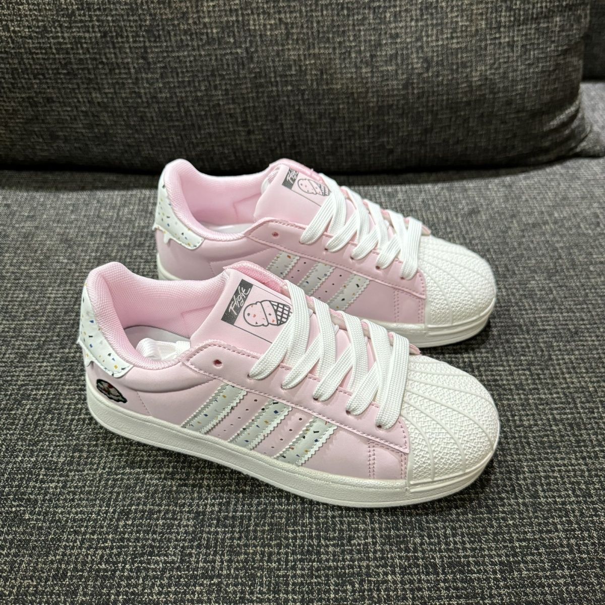 Renowears Classic Sneakers