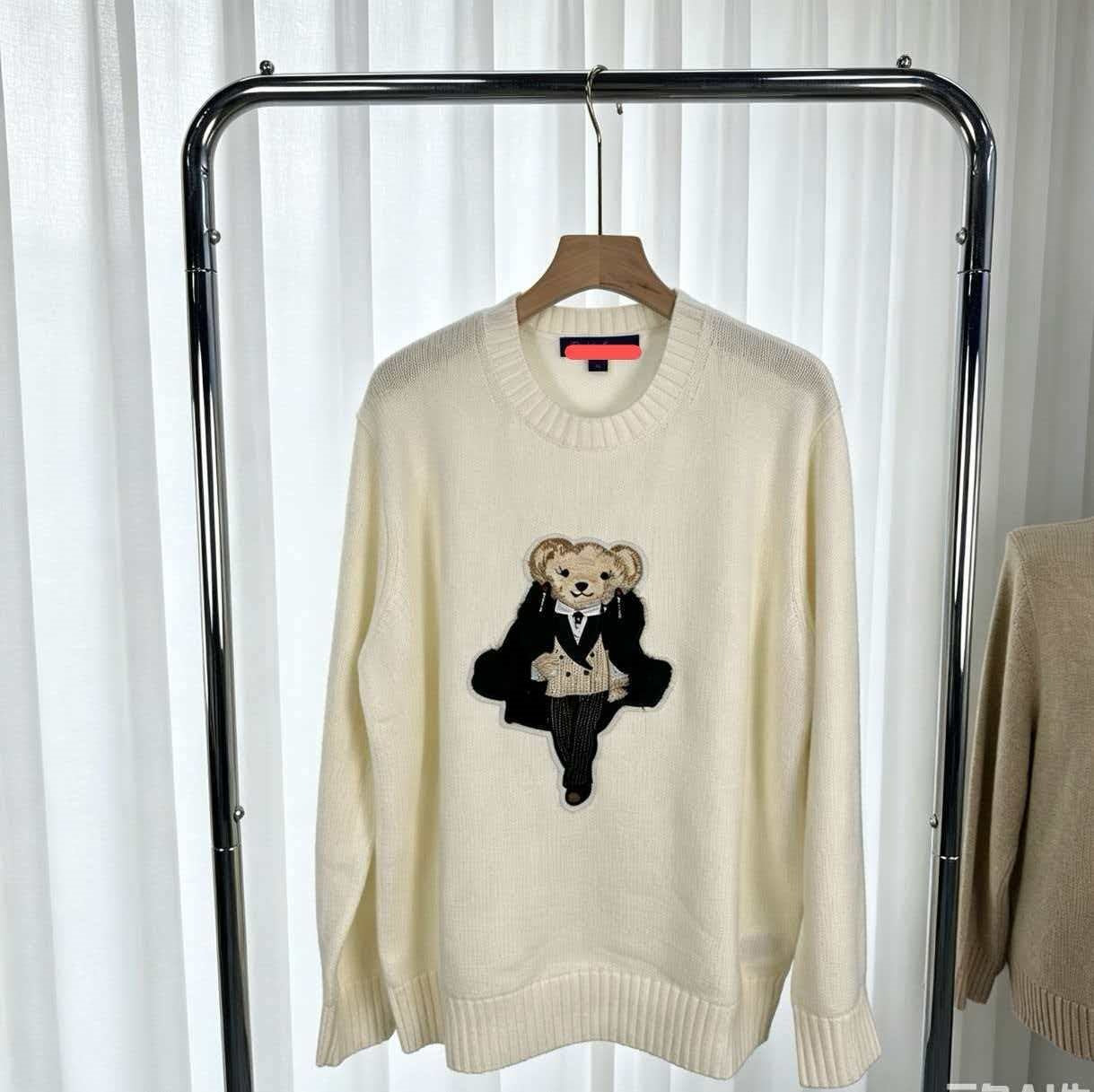 Renowear UrbanEase Sweater