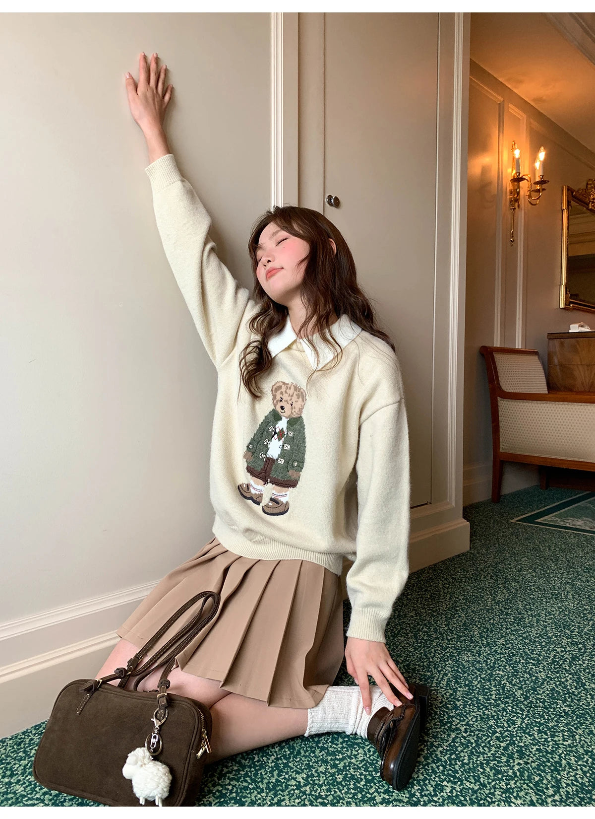 High Quality French Vintage Luxury Bear Jacquard Sweater For Women Autumn New Fashion Korean Casual Loose Pullover Knitted Tops