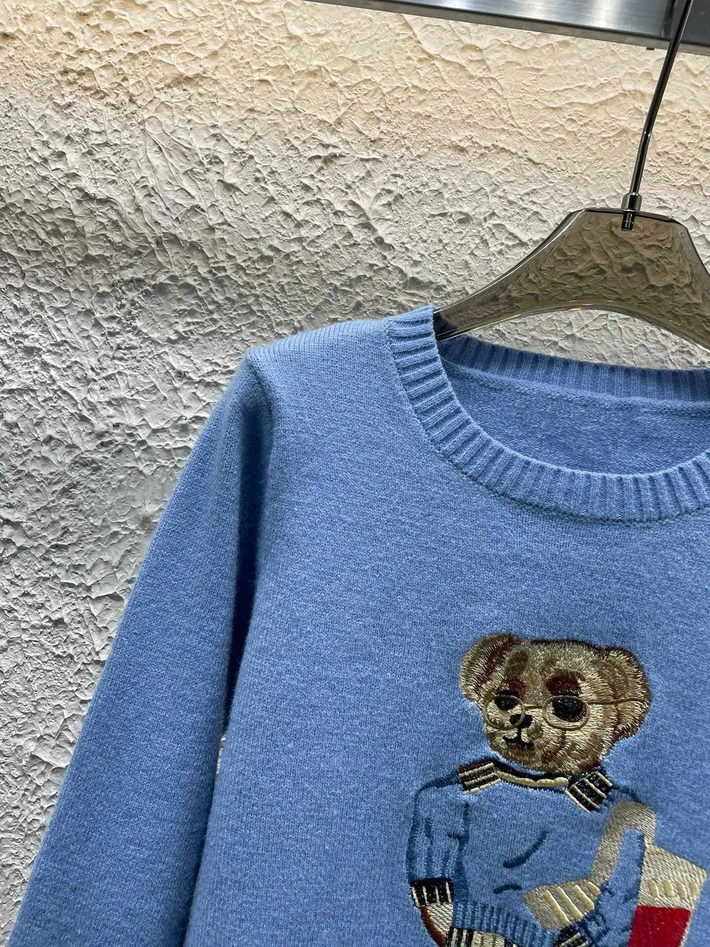 High Quality Fall Winter New Fashion Lazy Cartoon Bear Embroidery Loose Knitted Sweater Tops Women Casual Pullover Sweater Pull