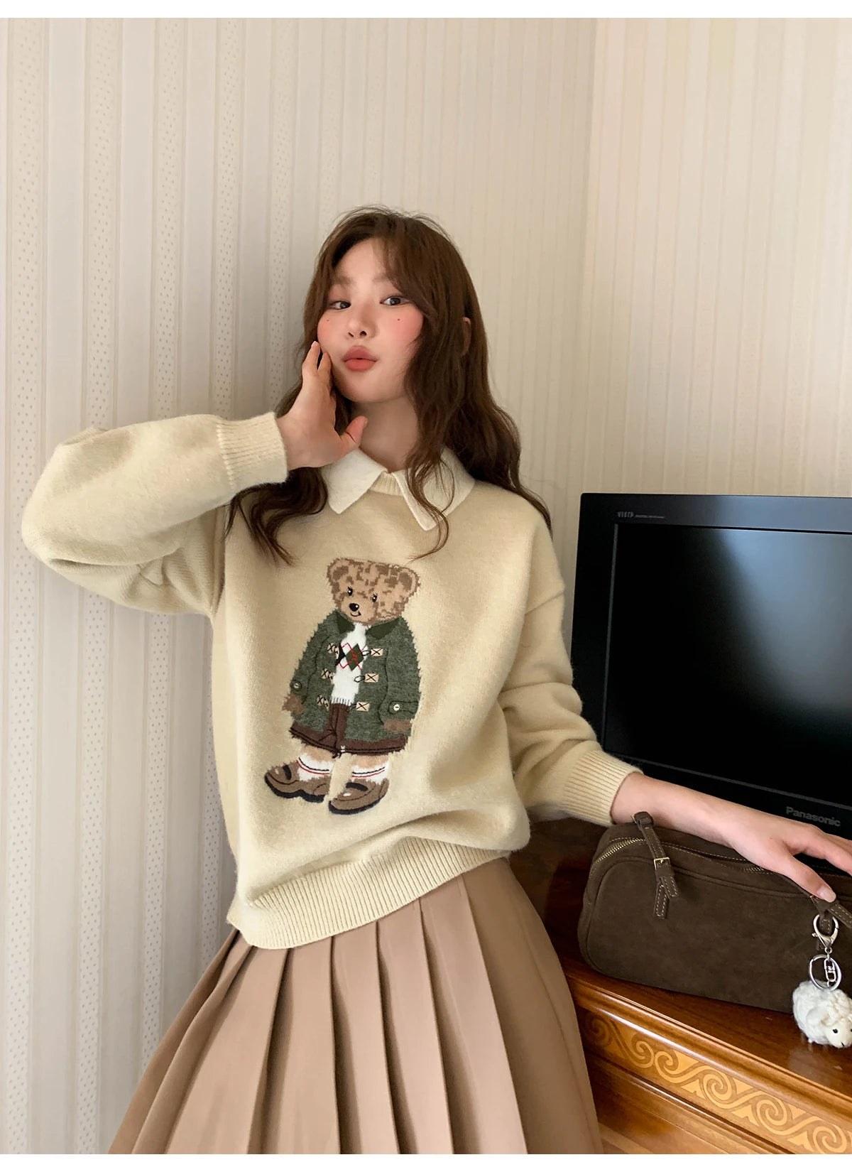 High Quality French Vintage Luxury Bear Jacquard Sweater For Women Autumn New Fashion Korean Casual Loose Pullover Knitted Tops