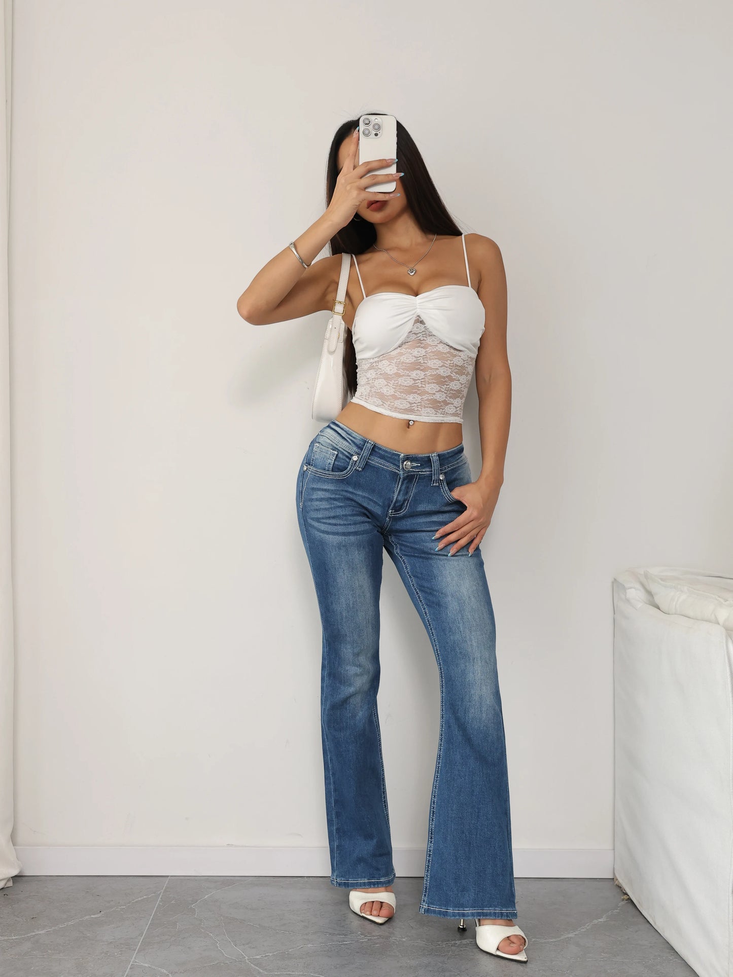 Light Wash Flared Jeans Women Y2K Retro Clothing Streetwear Slim Fit Denim Pants 90s Inspired Trousers Comfortable Casual Outfit