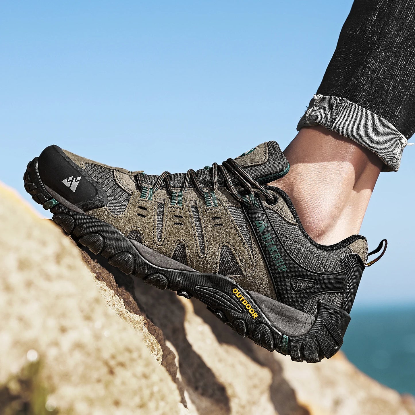 Sneakers Men's Hiking Shoes Suede Leather Outdoor Shoes Wear-resistant Men Trekking Walking Hunting Tactical Sneakers