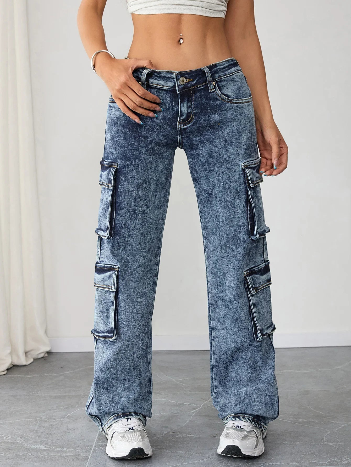 Retro Women's Washed Cargo Denim Pants High Rise Loose Fit Jeans Vintage 90s Style Denim Clothing for Daily Outfit