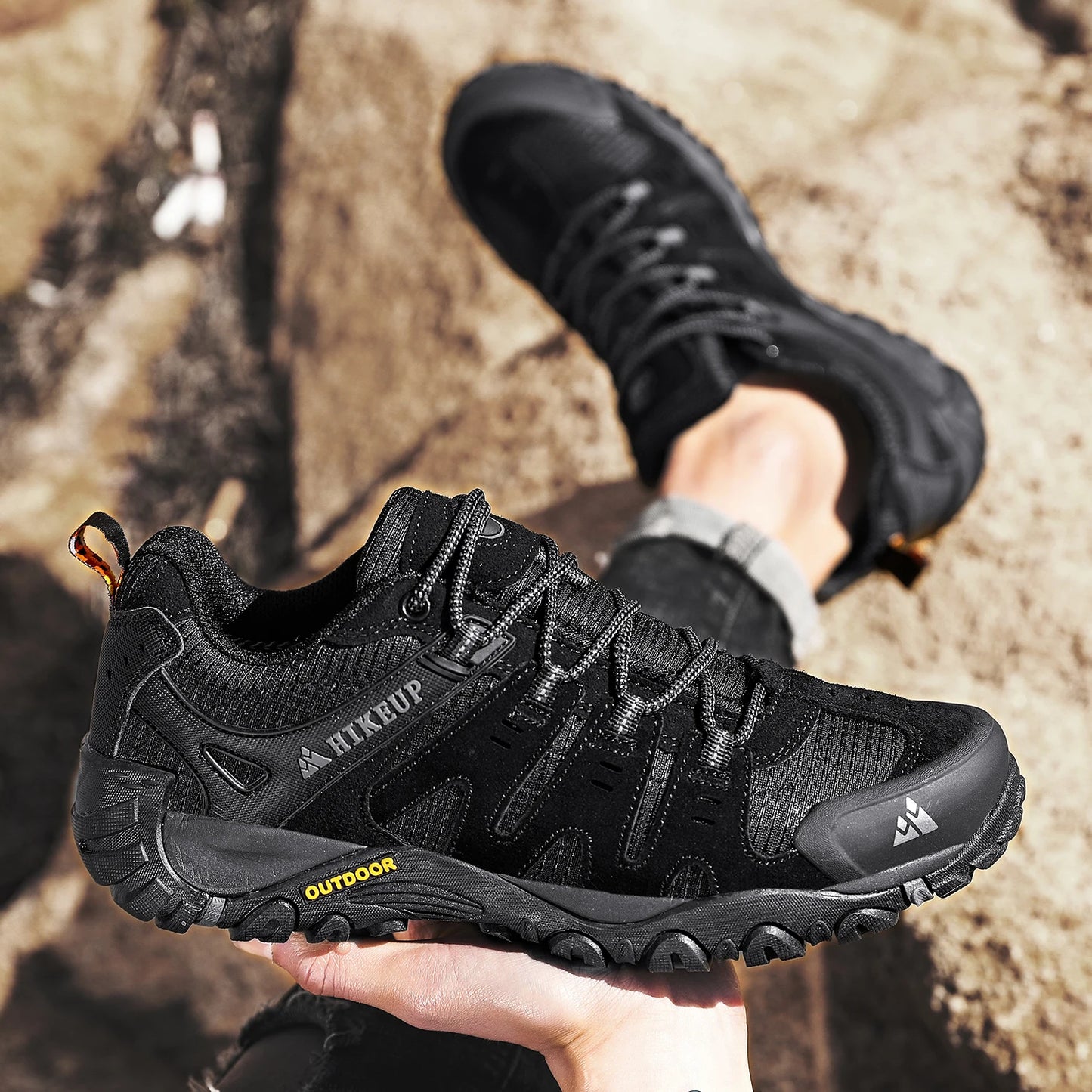 Sneakers Men's Hiking Shoes Suede Leather Outdoor Shoes Wear-resistant Men Trekking Walking Hunting Tactical Sneakers