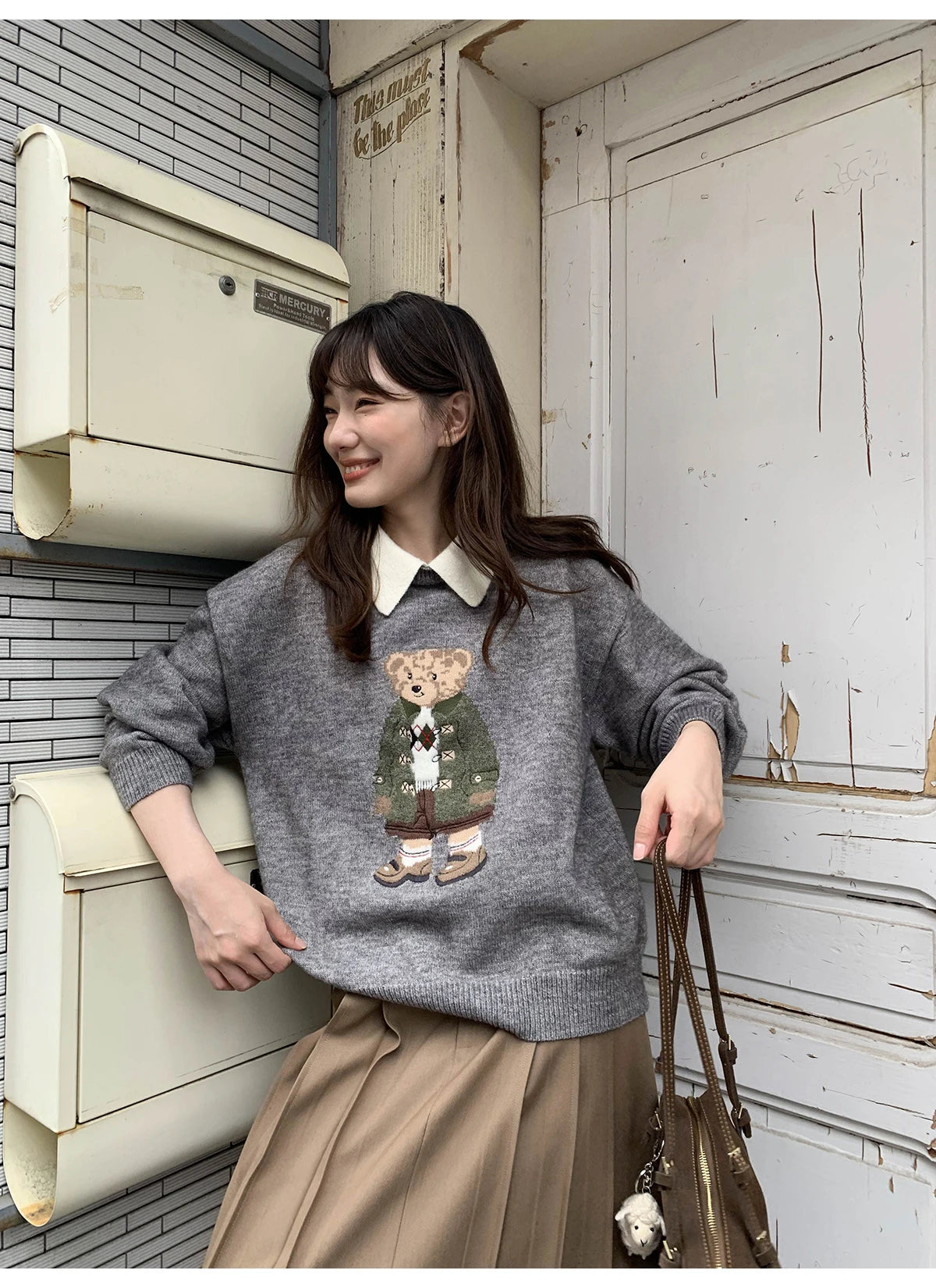 High Quality French Vintage Luxury Bear Jacquard Sweater For Women Autumn New Fashion Korean Casual Loose Pullover Knitted Tops