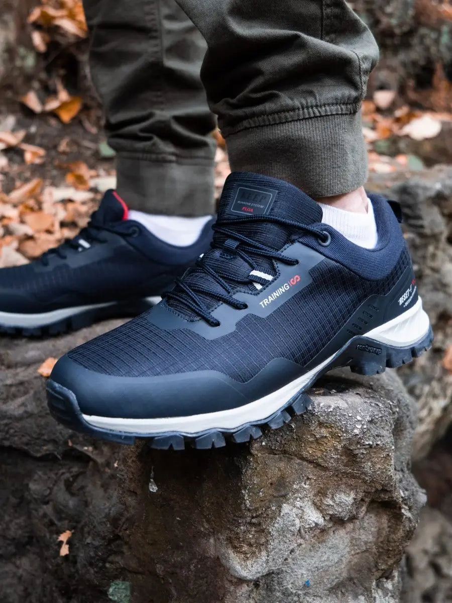 Sneakers New Men Anti-Skid Wear Resistant Hiking Shoes Fashion Waterproof Outdoor Travel Shoes Sneaker Comfortable Male Shoes