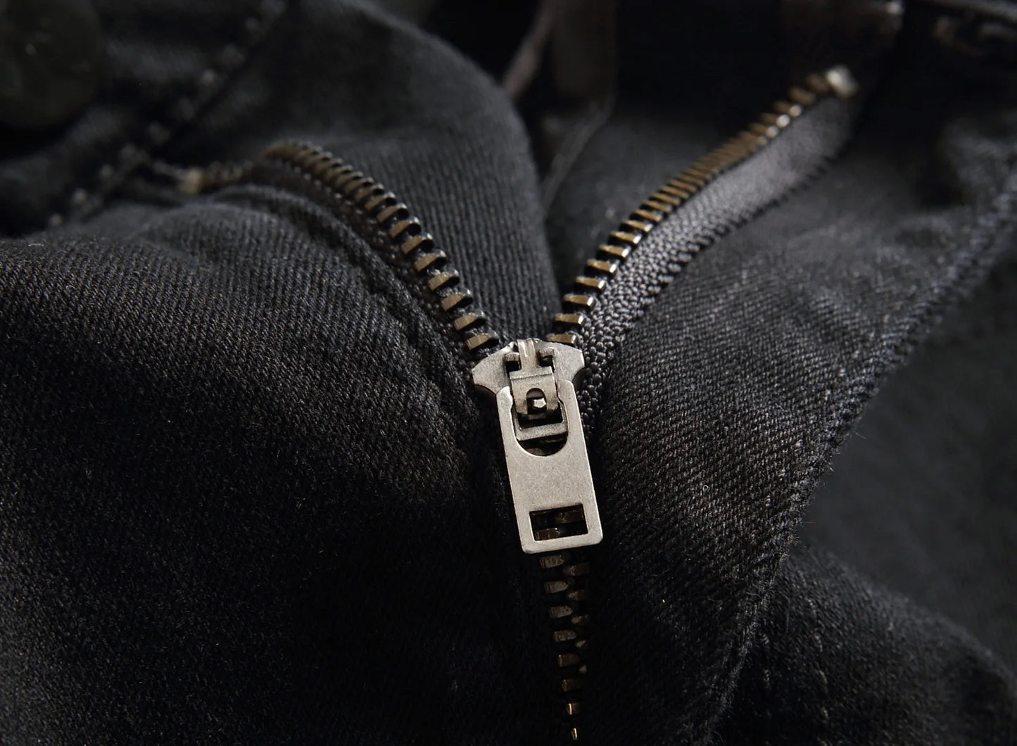 Men Vintage Wash Solid Denim Trouser Mens Casual Slim Fit Pencil Denim Holes Pants 2024