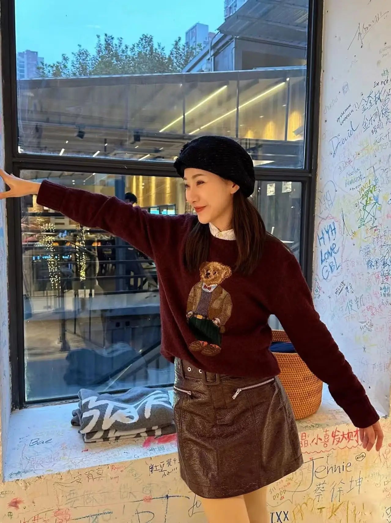 New autumn and winter RL bear cashmere round neck knitted long sleeved fashionable wool embroidered bear cartoon sweater