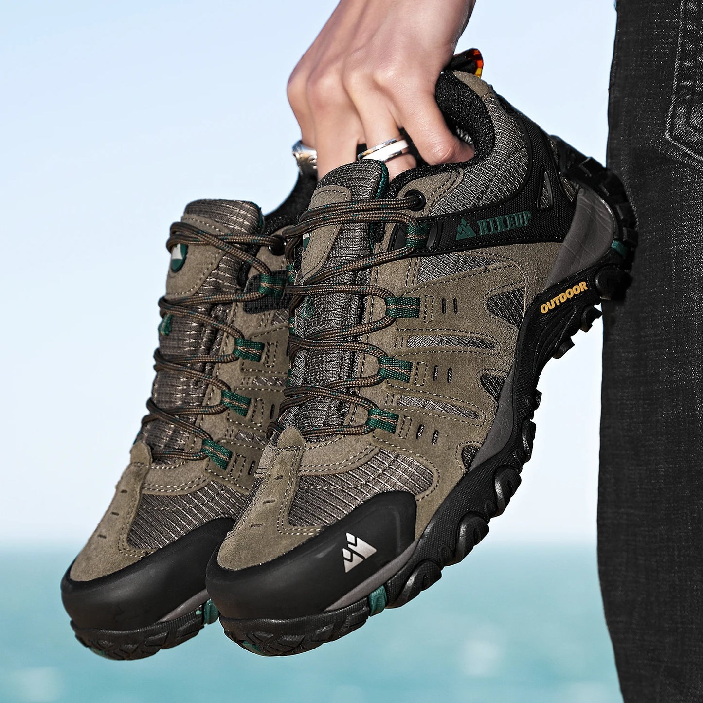 Sneakers Men's Hiking Shoes Suede Leather Outdoor Shoes Wear-resistant Men Trekking Walking Hunting Tactical Sneakers